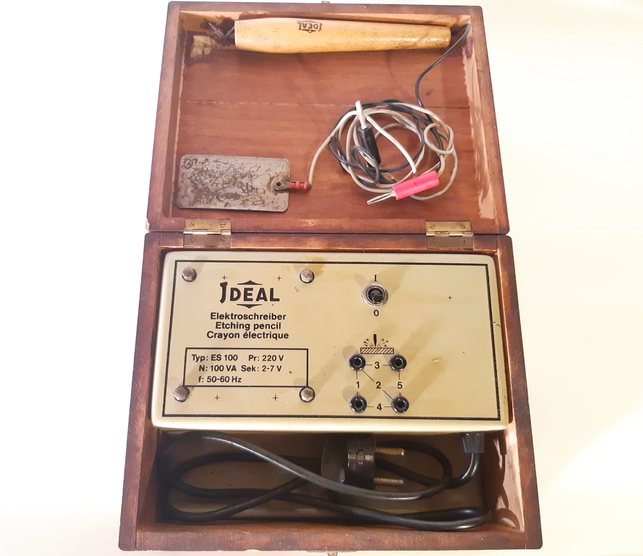 IDEAL Elektroschreiber TYP: ES100, um 1970