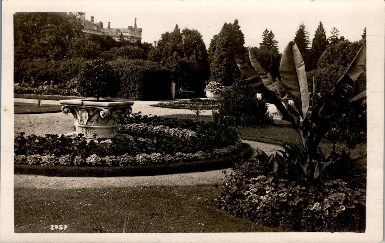 Eisgrub Ansichtskarte Schlosspark