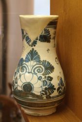 Vase blau bemalt