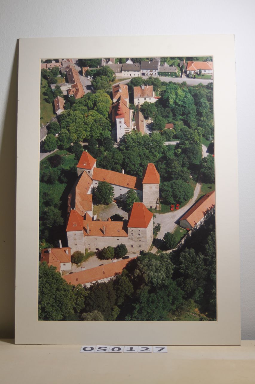 Luftbild Schloss Orth